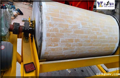 永磁磁选机，要保证永磁磁选机合适的工作间隙_磁场强度能用多长时间_工作原理型号_要保证永磁磁选机合适的工作间隙场强分布图