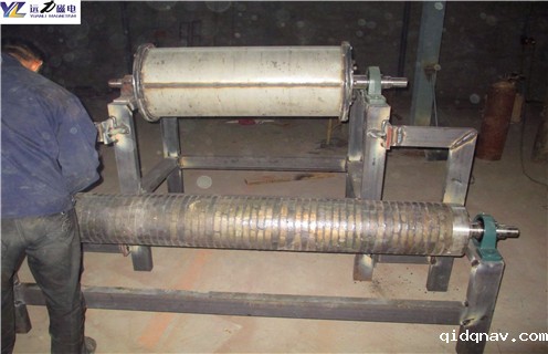 干式磁选机，干式磁选机一直在努力发展_跑矿原因_锰矿干式磁选机一直在努力发展一般是多少_生产厂家