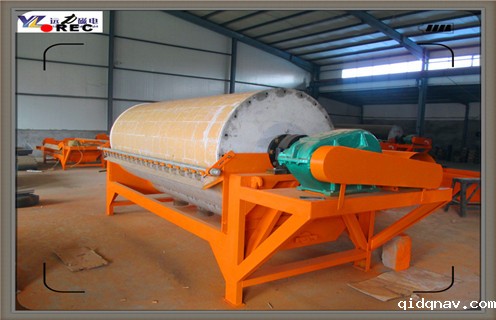 铁矿磁选机，临朐铁矿磁选机工厂_临朐铁矿磁选机工厂如何配置，选三氧化二铁吗？