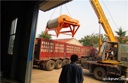 干选磁选机结构图 干选磁选机结构图