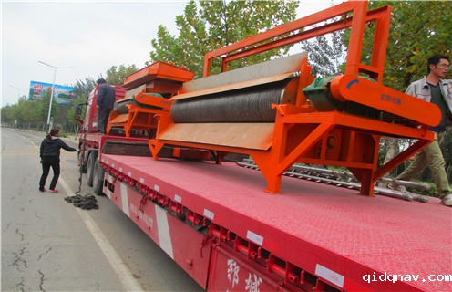 高磁锰矿磁选机报价